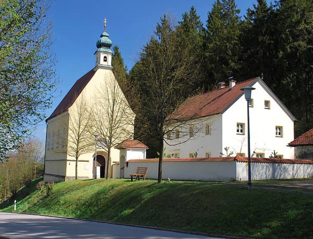 Yogaraum auf dem Bogenberg von 2plusyoga